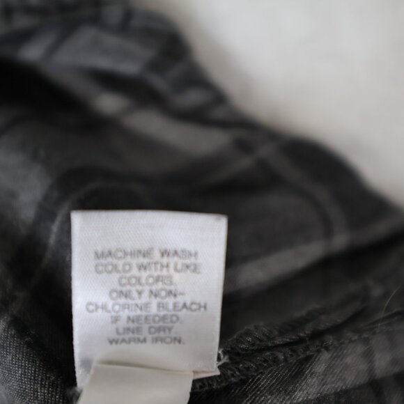 J Jill Plaid Long Sleeve Tunic Popover Gray Floral Embroidered 100% Rayon Large - Picture 7 of 8